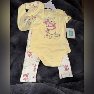 Disney Baby 3:6 m Pooh Yellow and Cream Baby Bodysuit Set 3 piece set nwt
